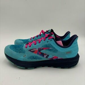 Brooks Women's Sneakers in Teal and Pink